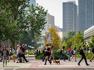Students walking between classes on Auraria Campus.