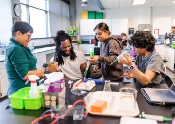 4 students in Chemistry class at MSU Denver